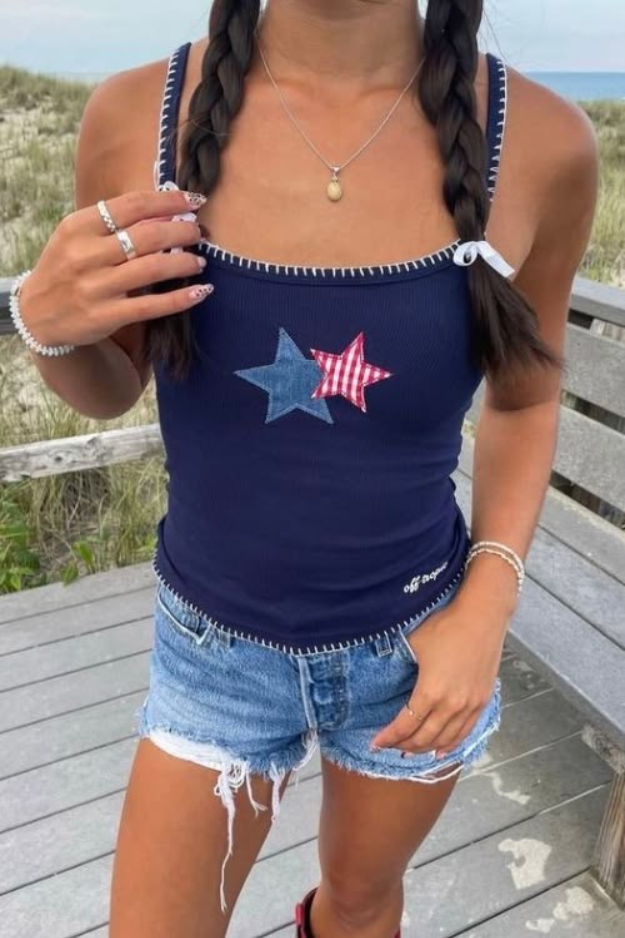 27 Hot-Girl 4th of July Outfits Made for Fireworks, Rooftops, and Summer Nights 27 Hot-Girl 4th of July Outfits Made for Fireworks, Rooftops, and Summer Nights