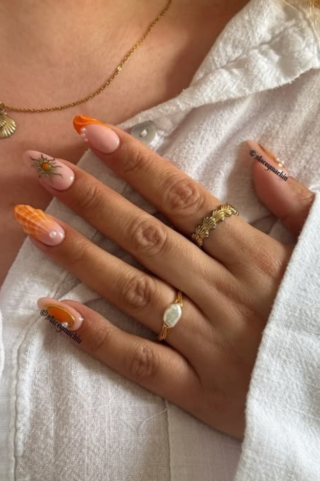 19 Trendy August Nails You’ll Want Before Fall Starts Sneaking In 19 Trendy August Nails You’ll Want Before Fall Starts Sneaking In