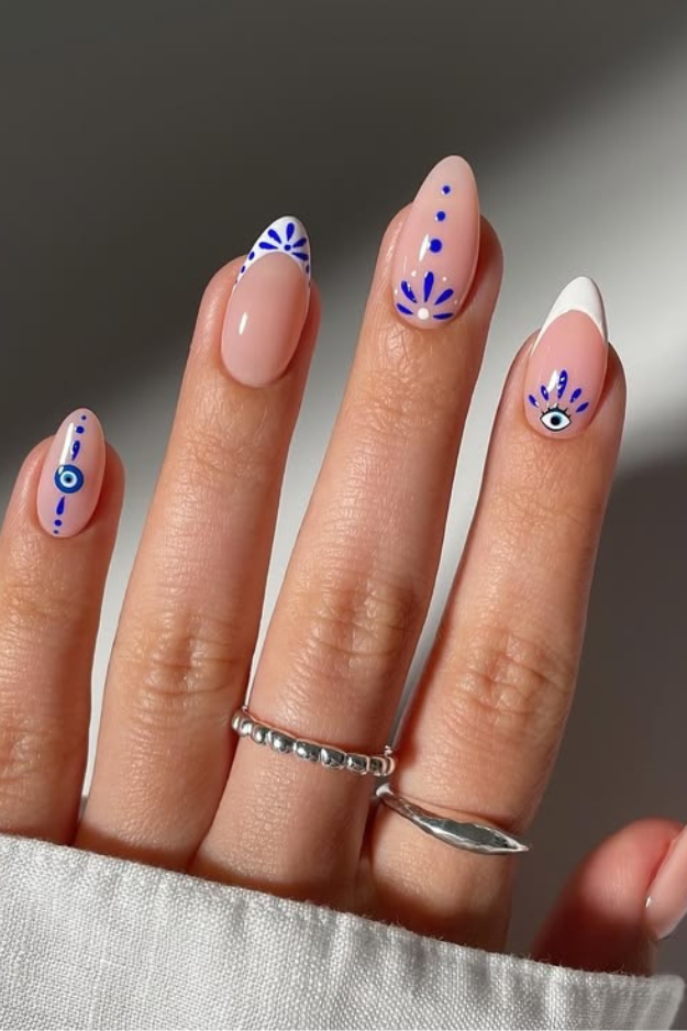 19 Trendy August Nails You’ll Want Before Fall Starts Sneaking In 19 Trendy August Nails You’ll Want Before Fall Starts Sneaking In
