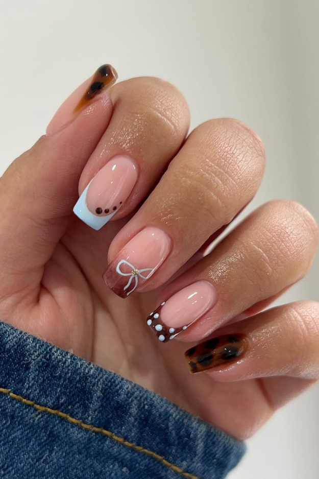 19 Trendy August Nails You’ll Want Before Fall Starts Sneaking In 19 Trendy August Nails You’ll Want Before Fall Starts Sneaking In