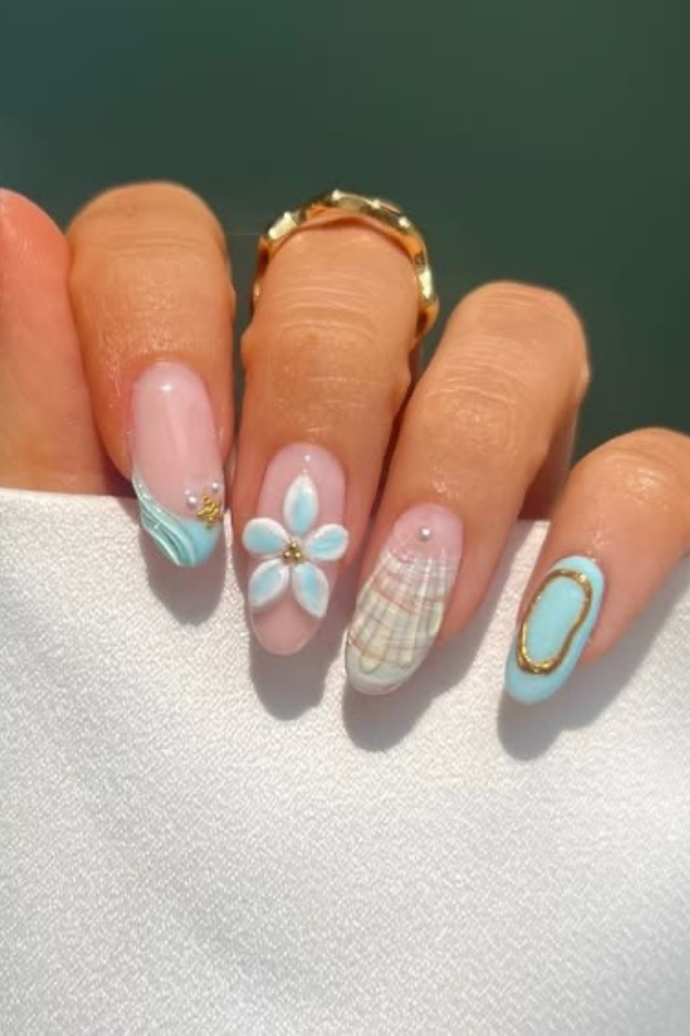 19 Trendy August Nails You’ll Want Before Fall Starts Sneaking In 19 Trendy August Nails You’ll Want Before Fall Starts Sneaking In