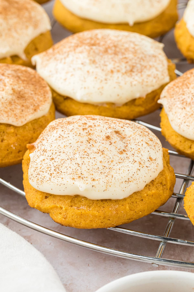 35 Cozy Fall Desserts That Make Your Kitchen Smell Like Pure Happiness 35 Cozy Fall Desserts That Make Your Kitchen Smell Like Pure Happiness