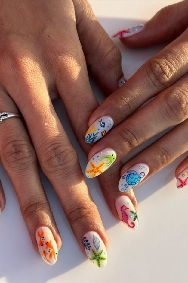 17 Statement Fish Nails That Were Definitely Made to Get Compliments 17 Statement Fish Nails That Were Definitely Made to Get Compliments