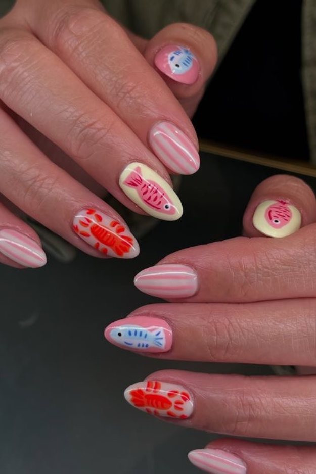 17 Statement Fish Nails That Were Definitely Made to Get Compliments 17 Statement Fish Nails That Were Definitely Made to Get Compliments