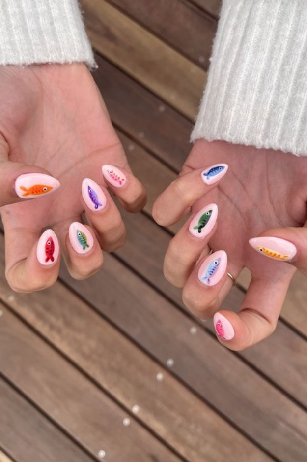 17 Statement Fish Nails That Were Definitely Made to Get Compliments 17 Statement Fish Nails That Were Definitely Made to Get Compliments