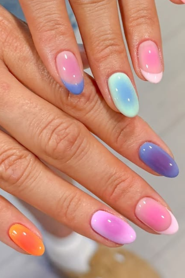 17 Trendy July Nails That Feel Like Sunshine, Iced Drinks, and Late Summer Nights 17 Trendy July Nails That Feel Like Sunshine, Iced Drinks, and Late Summer Nights