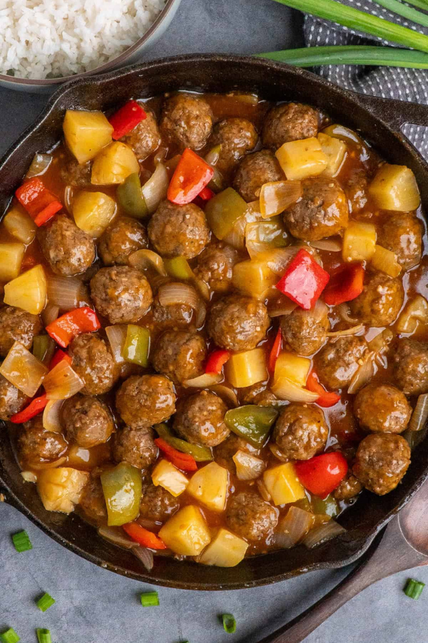 29 Juicy Meatball Recipes That Taste Like Someone’s Grandma Secretly Made Them 29 Juicy Meatball Recipes That Taste Like Someone’s Grandma Secretly Made Them