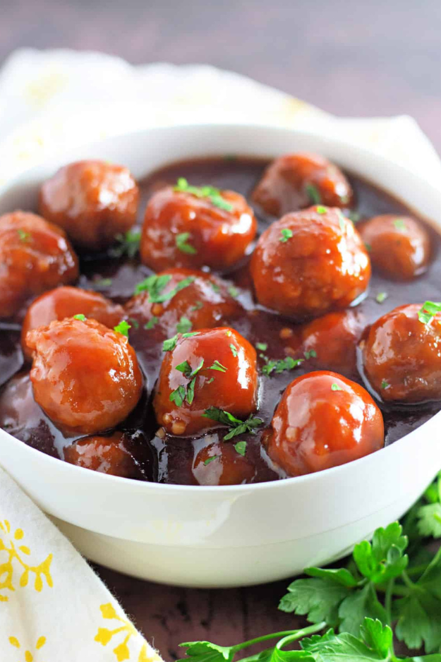29 Juicy Meatball Recipes That Taste Like Someone’s Grandma Secretly Made Them 29 Juicy Meatball Recipes That Taste Like Someone’s Grandma Secretly Made Them