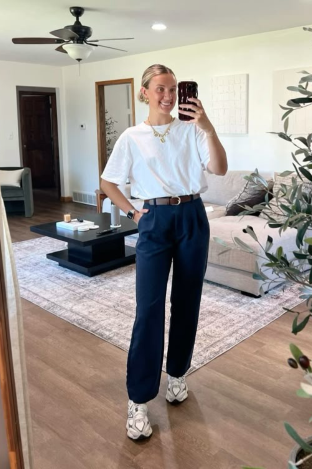 22 Cool-Girl New Balance 9060 Outfits That Make Chunky Sneakers Look So Good 22 Cool-Girl New Balance 9060 Outfits That Make Chunky Sneakers Look So Good