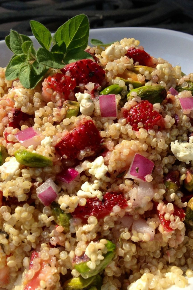 48 Quinoa Recipes So Good, You’ll Forget You’re Eating Something Healthy 48 Quinoa Recipes So Good, You’ll Forget You’re Eating Something Healthy