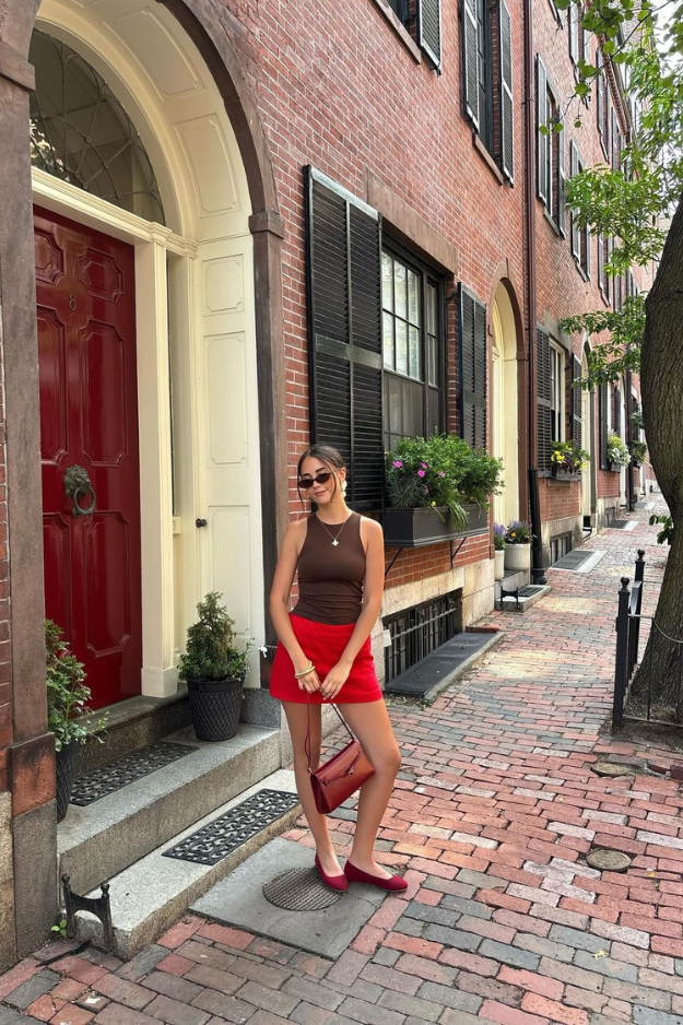 22 Chic Summer Ballet Flat Outfits That Feel Straight Out of a European Vacation 22 Chic Summer Ballet Flat Outfits That Feel Straight Out of a European Vacation