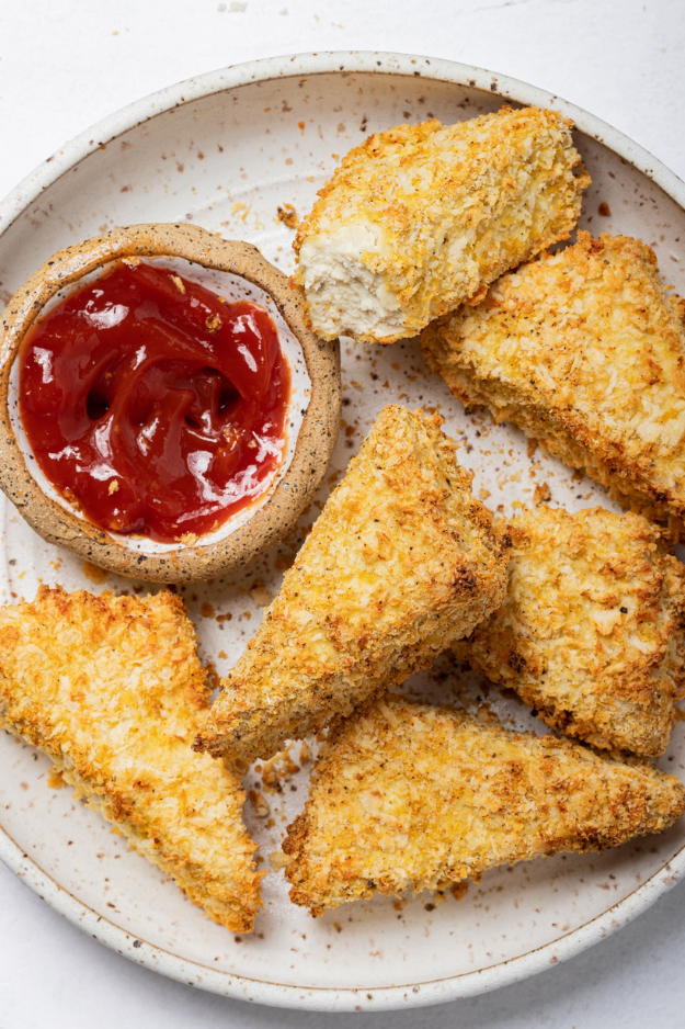 32 Crispy Tofu Recipes That Will Convert Even the Biggest Skeptics 32 Crispy Tofu Recipes That Will Convert Even the Biggest Skeptics