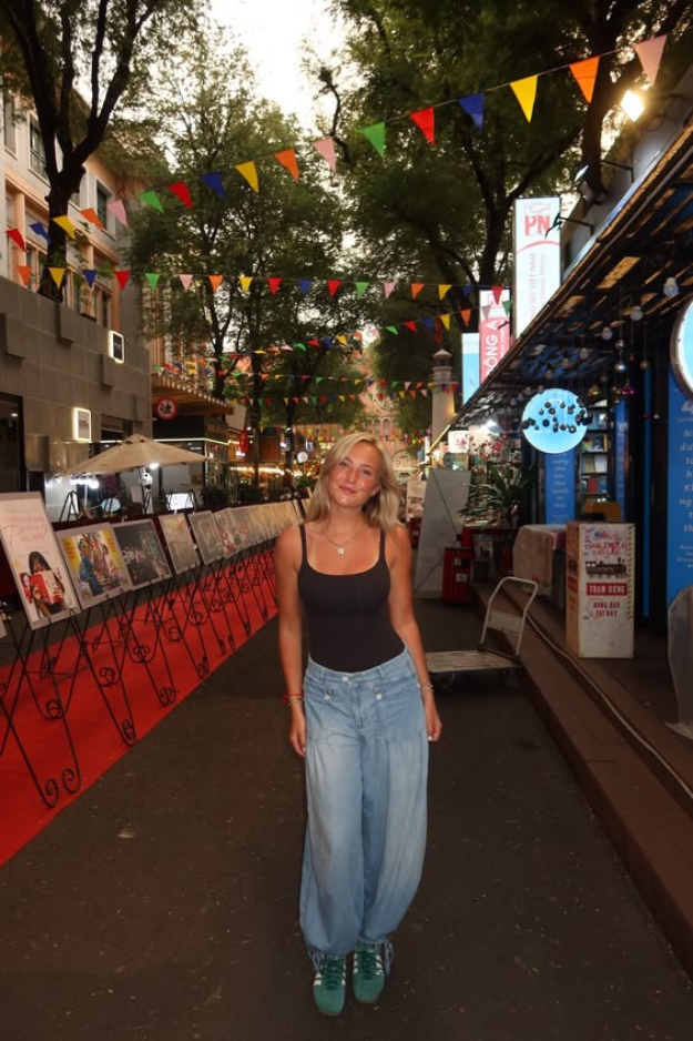 What to Wear in Vietnam to Dress Like You Own the Place (24 Outfits That Travel Well!) What to Wear in Vietnam to Dress Like You Own the Place (24 Outfits That Travel Well!)