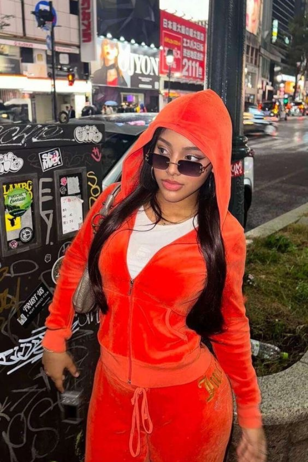 16 Cool-Girl Y2K Outfits That Look Straight Out of an Early 2000s Movie 16 Cool-Girl Y2K Outfits That Look Straight Out of an Early 2000s Movie