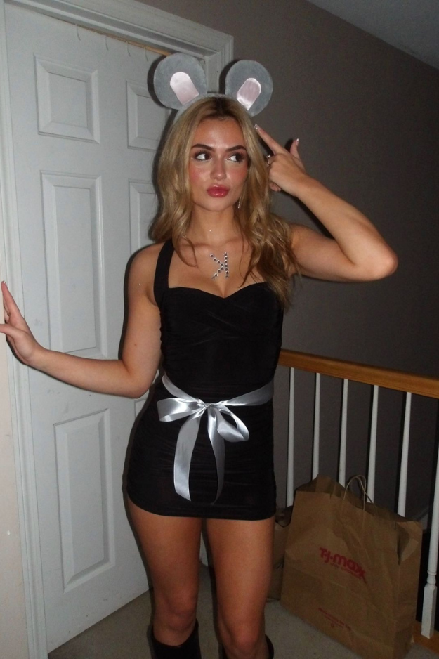 21 Easy Halloween Costumes That Get Compliments Without the Stress 21 Easy Halloween Costumes That Get Compliments Without the Stress