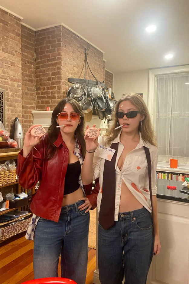 21 Scary Halloween Costumes Guaranteed to Be the Most Unsettling Look at the Party 21 Scary Halloween Costumes Guaranteed to Be the Most Unsettling Look at the Party