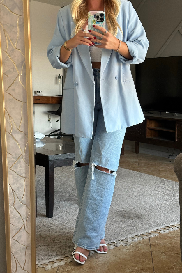 These 5 Jean Mistakes Make Everyone Look Shorter These 5 Jean Mistakes Make Everyone Look Shorter