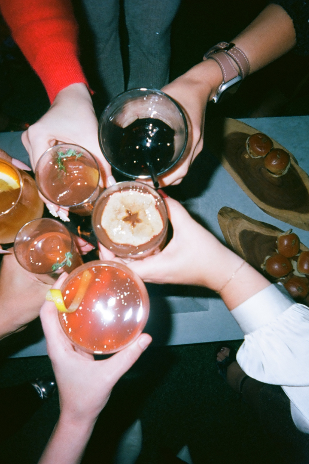 24 Girls' Night Ideas That Are, Honestly, Better Than Any Bar You’ve Been To 24 Girls' Night Ideas That Are, Honestly, Better Than Any Bar You’ve Been To