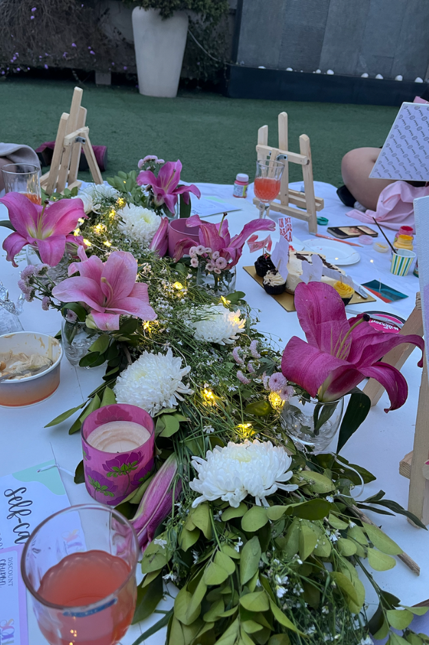 24 Girls' Night Ideas That Are, Honestly, Better Than Any Bar You’ve Been To 24 Girls' Night Ideas That Are, Honestly, Better Than Any Bar You’ve Been To