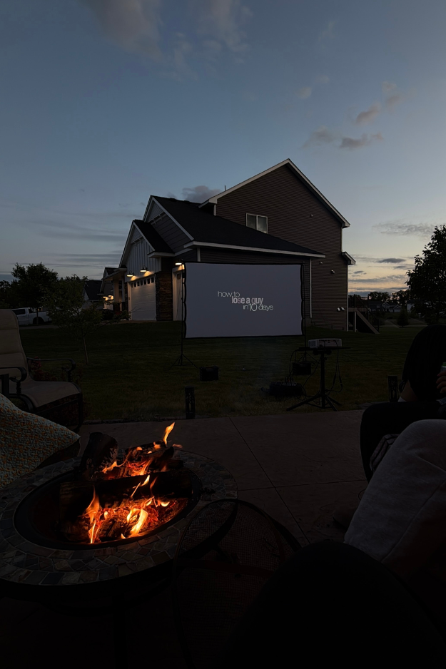 24 Girls' Night Ideas That Are, Honestly, Better Than Any Bar You’ve Been To 24 Girls' Night Ideas That Are, Honestly, Better Than Any Bar You’ve Been To