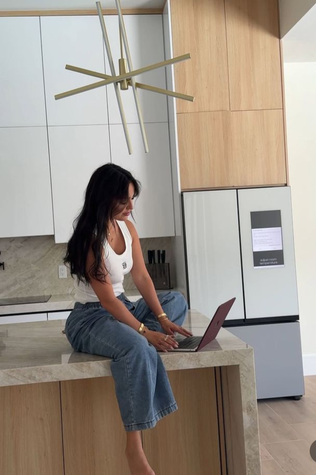 12 Simple Morning Habits for a Legit Glow Up Without Waking Up at 5 A.M. 12 Simple Morning Habits for a Legit Glow Up Without Waking Up at 5 A.M.