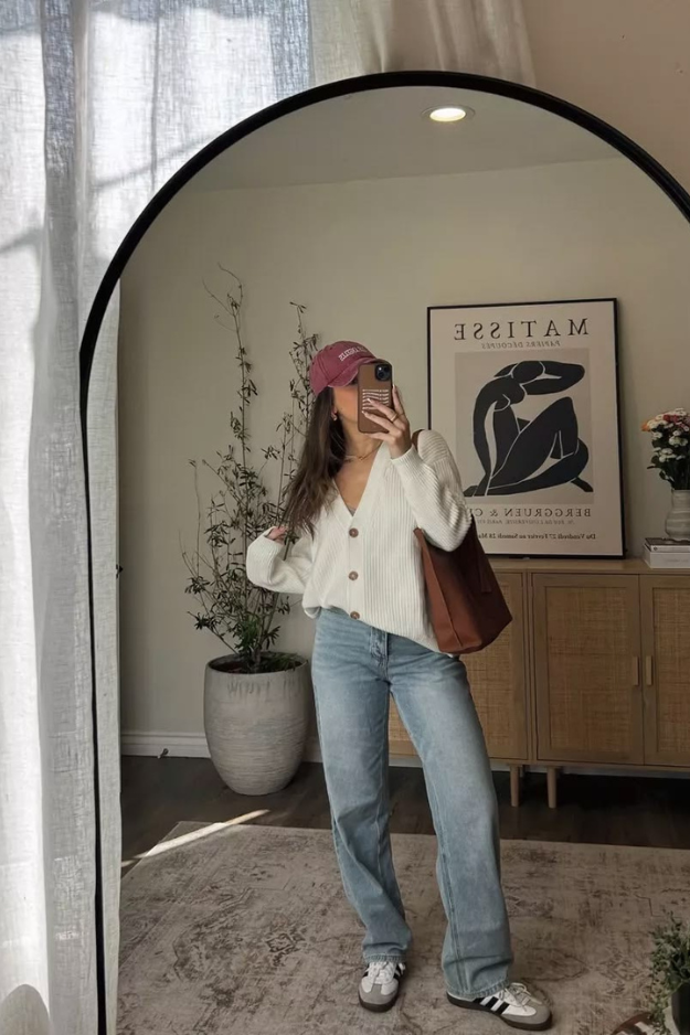 21 Back-to-School Outfits That Look Cool Without Looking Like You Tried Too Hard 21 Back-to-School Outfits That Look Cool Without Looking Like You Tried Too Hard