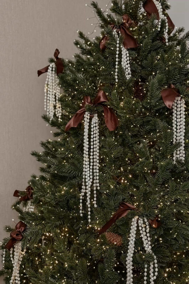 The 8 Christmas Tree Trends 2026 Making Traditional Trees Look a Little Predictable The 8 Christmas Tree Trends 2026 Making Traditional Trees Look a Little Predictable