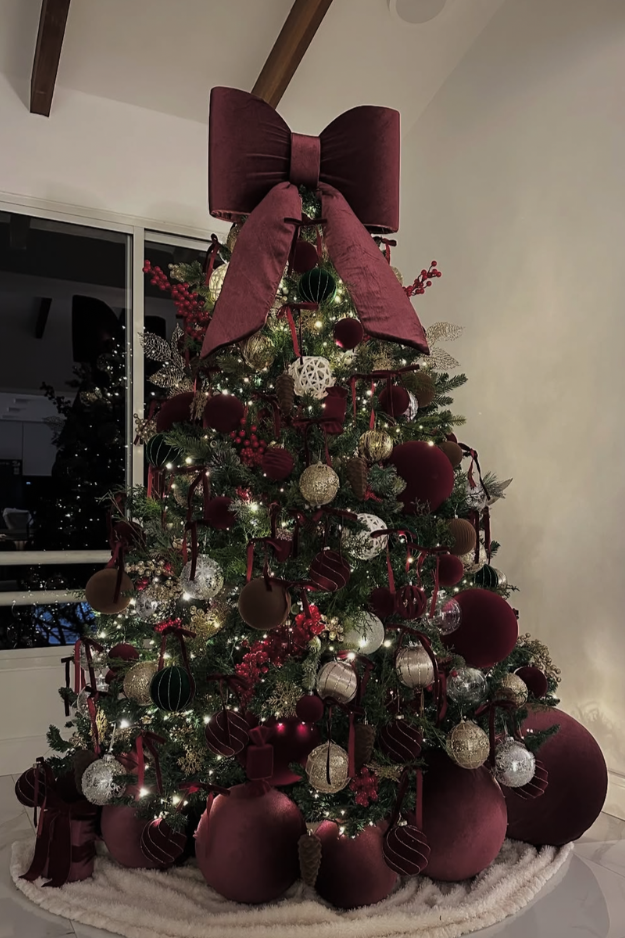 The 8 Christmas Tree Trends 2026 Making Traditional Trees Look a Little Predictable The 8 Christmas Tree Trends 2026 Making Traditional Trees Look a Little Predictable