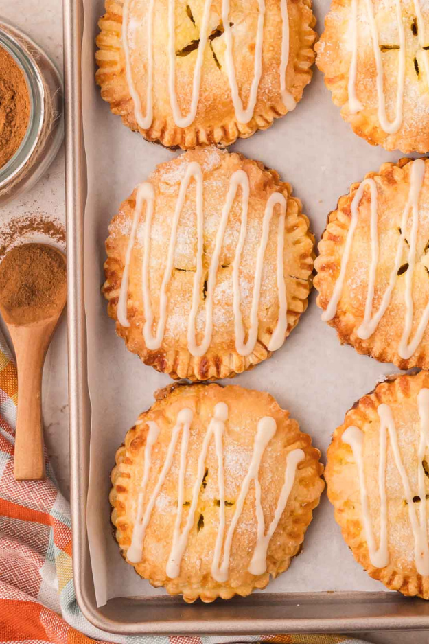 25 Fall Baking Recipes Everyone Starts Craving the Minute Temperatures Drop 25 Fall Baking Recipes Everyone Starts Craving the Minute Temperatures Drop