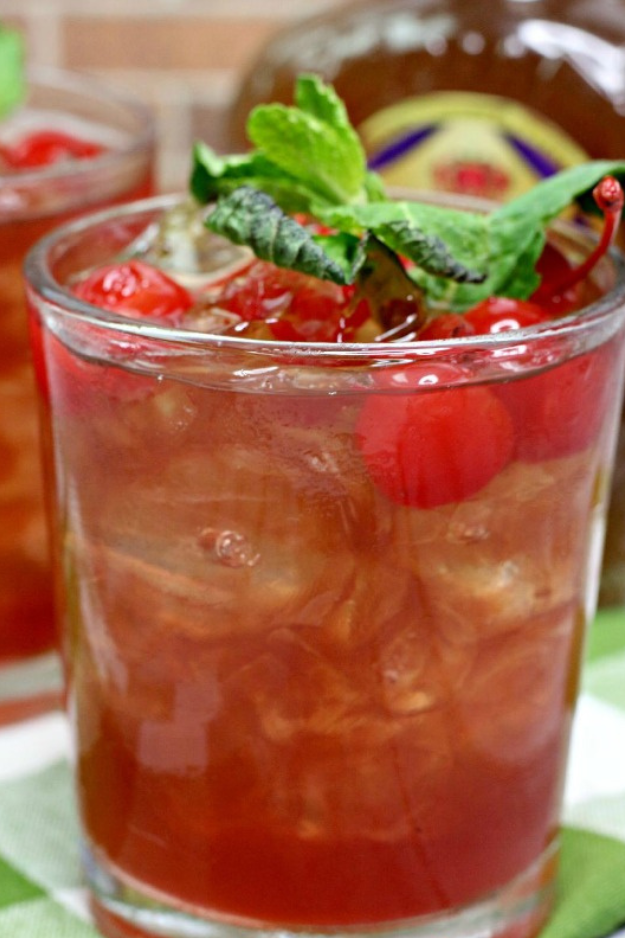 27 Cozy Fall Cocktails That Make Staying In Feel Like the Better Plan 27 Cozy Fall Cocktails That Make Staying In Feel Like the Better Plan