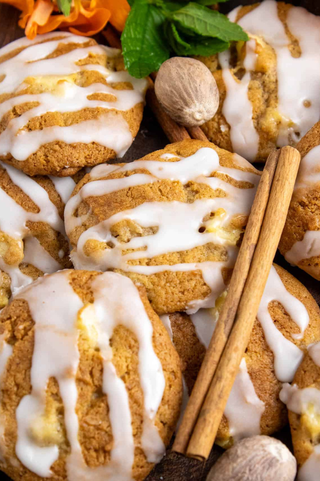 30 Fall Cookies So Good, You’ll “Accidentally” Eat Three Before They Cool 30 Fall Cookies So Good, You’ll “Accidentally” Eat Three Before They Cool