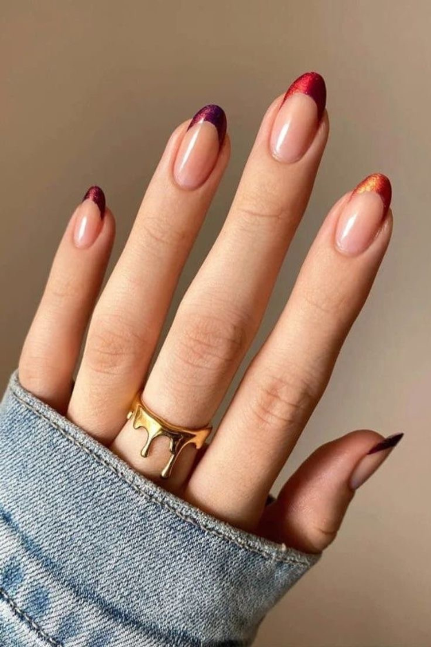 22 Fall French Nails So Pretty, You’ll Skip Solid Colors This Season 22 Fall French Nails So Pretty, You’ll Skip Solid Colors This Season