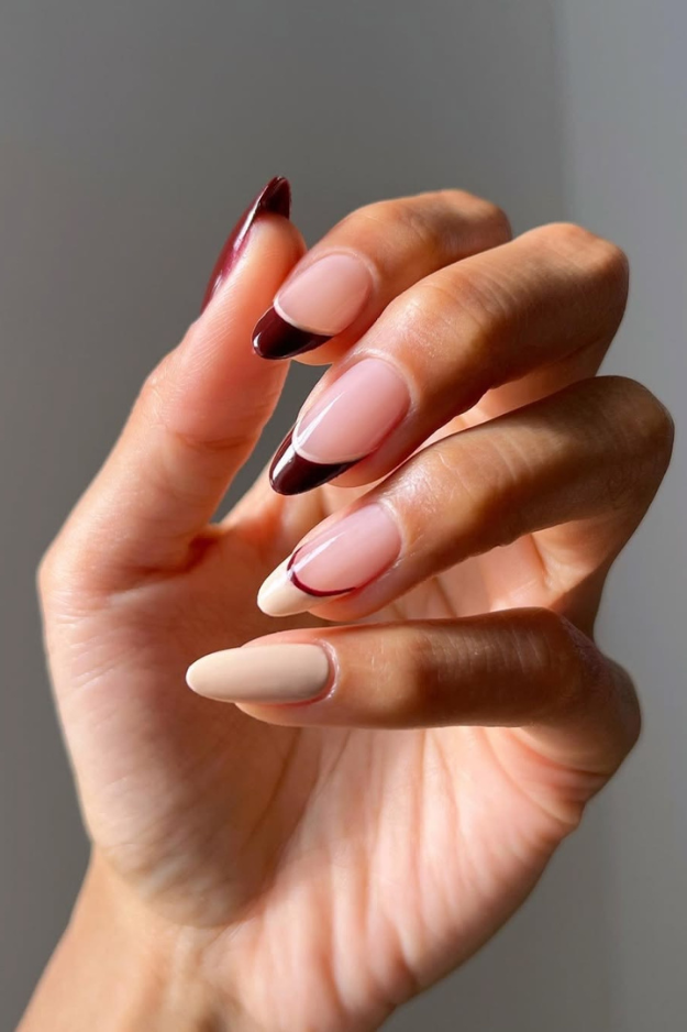 22 Fall French Nails So Pretty, You’ll Skip Solid Colors This Season 22 Fall French Nails So Pretty, You’ll Skip Solid Colors This Season