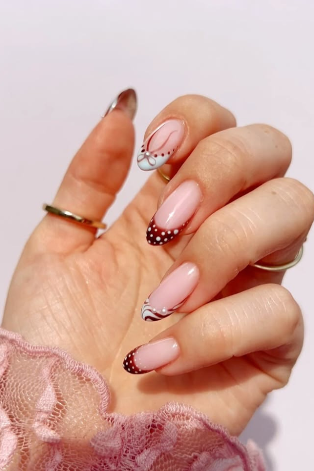 22 Fall French Nails So Pretty, You’ll Skip Solid Colors This Season 22 Fall French Nails So Pretty, You’ll Skip Solid Colors This Season
