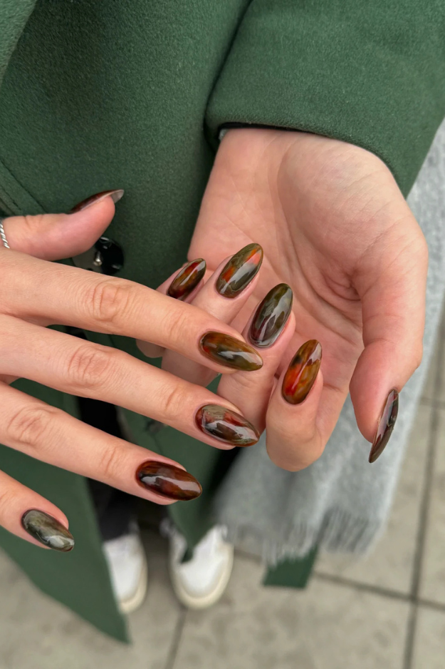 24 Cutest Fall Nail Designs That Make Sweater Weather Feel Even Better 24 Cutest Fall Nail Designs That Make Sweater Weather Feel Even Better