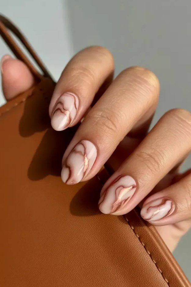 24 Cutest Fall Nail Designs That Make Sweater Weather Feel Even Better 24 Cutest Fall Nail Designs That Make Sweater Weather Feel Even Better