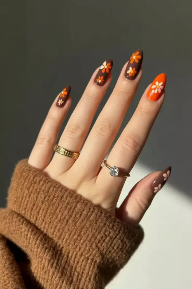24 Cutest Fall Nail Designs That Make Sweater Weather Feel Even Better 24 Cutest Fall Nail Designs That Make Sweater Weather Feel Even Better