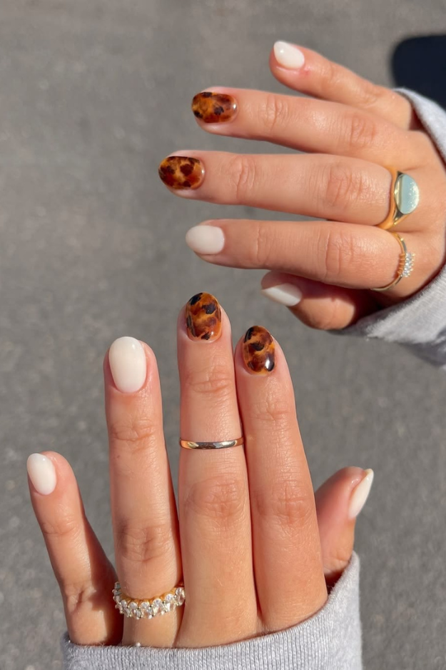 23 Fall Short Nails So Chic, You’ll Want to Chop Your Nails Immediately 23 Fall Short Nails So Chic, You’ll Want to Chop Your Nails Immediately