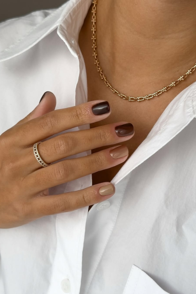 23 Fall Short Nails So Chic, You’ll Want to Chop Your Nails Immediately 23 Fall Short Nails So Chic, You’ll Want to Chop Your Nails Immediately