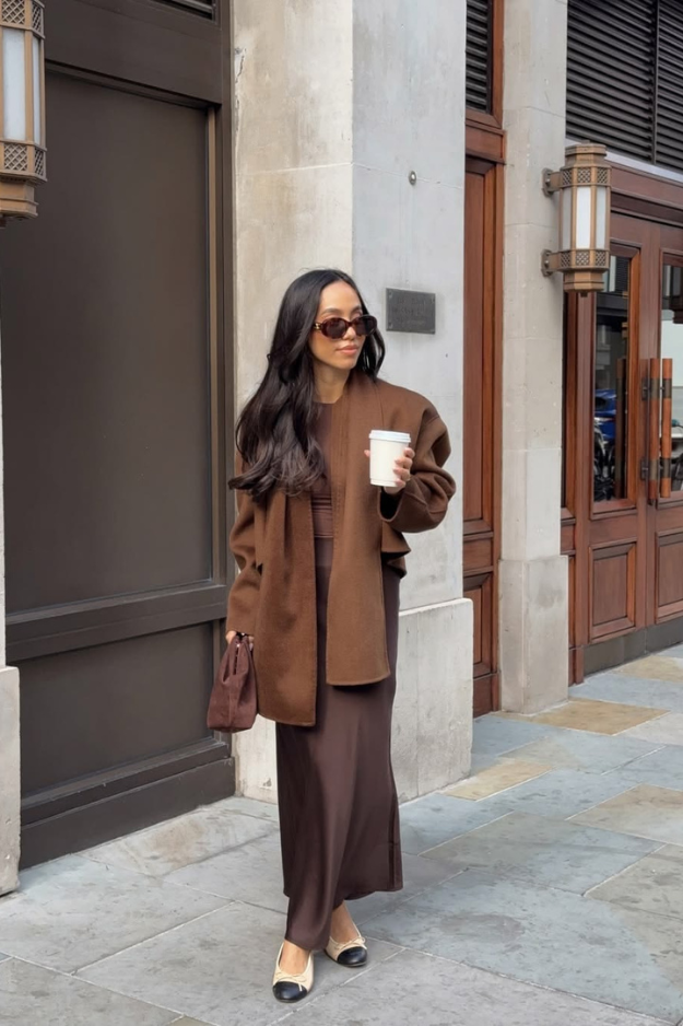 19 Fall Skirt Outfits That Make You Want to Ditch Jeans for the Rest of the Season 19 Fall Skirt Outfits That Make You Want to Ditch Jeans for the Rest of the Season