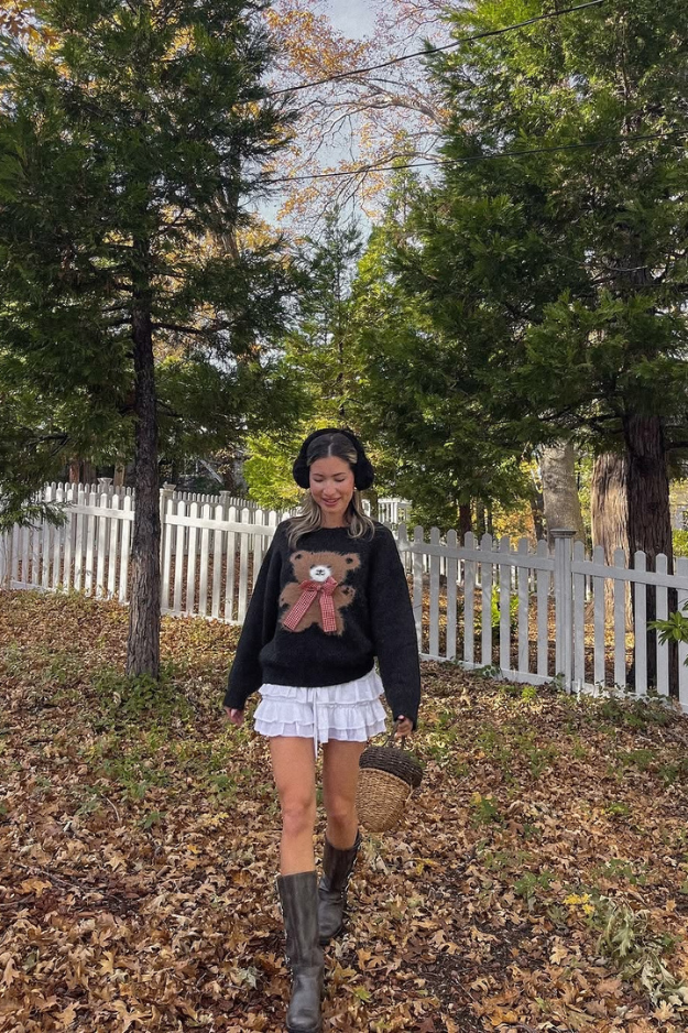 19 Fall Skirt Outfits That Make You Want to Ditch Jeans for the Rest of the Season 19 Fall Skirt Outfits That Make You Want to Ditch Jeans for the Rest of the Season