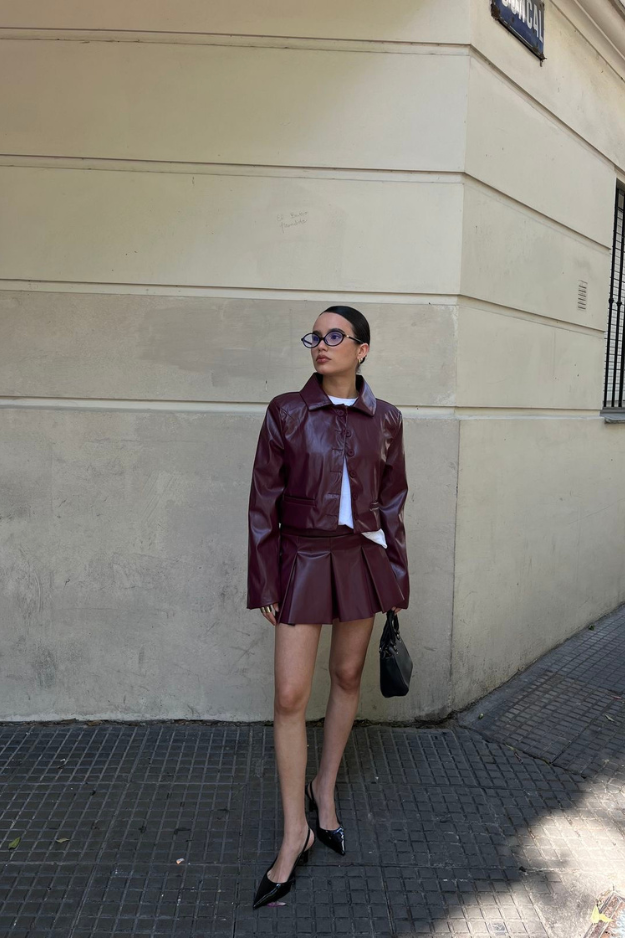 19 Fall Skirt Outfits That Make You Want to Ditch Jeans for the Rest of the Season 19 Fall Skirt Outfits That Make You Want to Ditch Jeans for the Rest of the Season