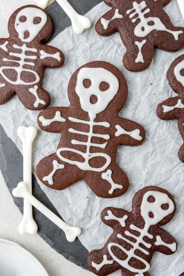 30 These Halloween Cookies Will Be the First Thing Gone at the Party 30 These Halloween Cookies Will Be the First Thing Gone at the Party
