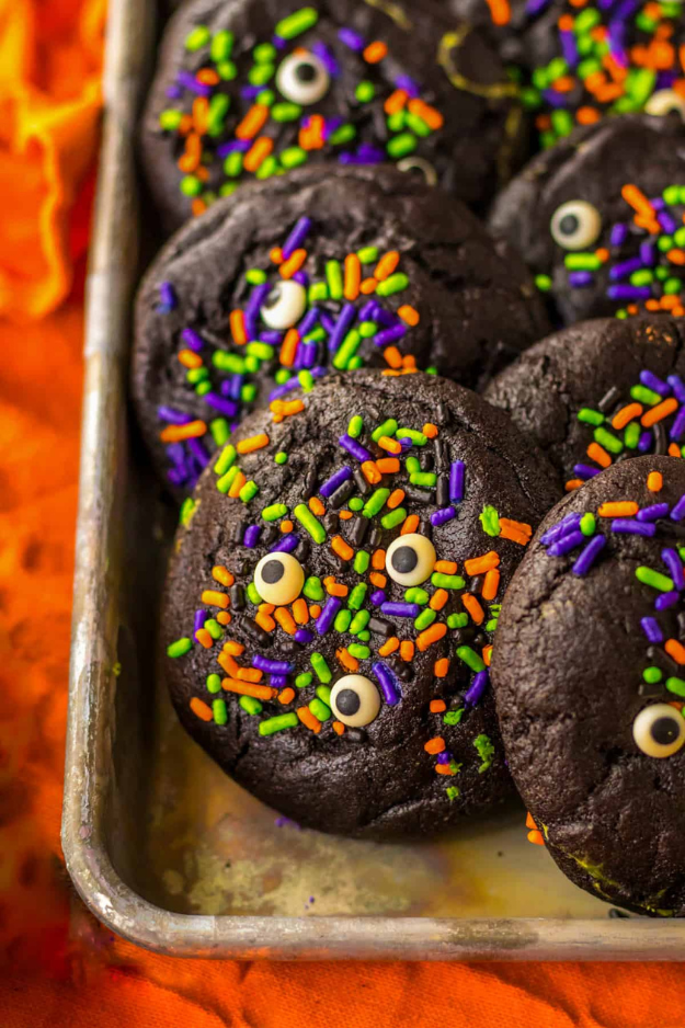 30 These Halloween Cookies Will Be the First Thing Gone at the Party 30 These Halloween Cookies Will Be the First Thing Gone at the Party
