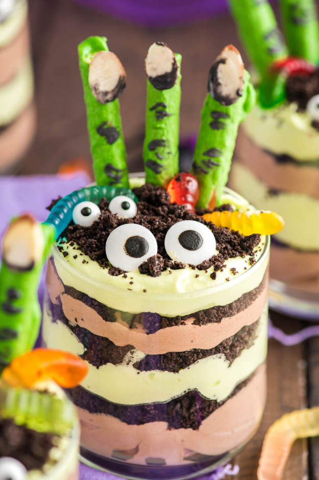 42 Halloween Snacks So Fun, Even Adults Will Race to the Snack Table 42 Halloween Snacks So Fun, Even Adults Will Race to the Snack Table