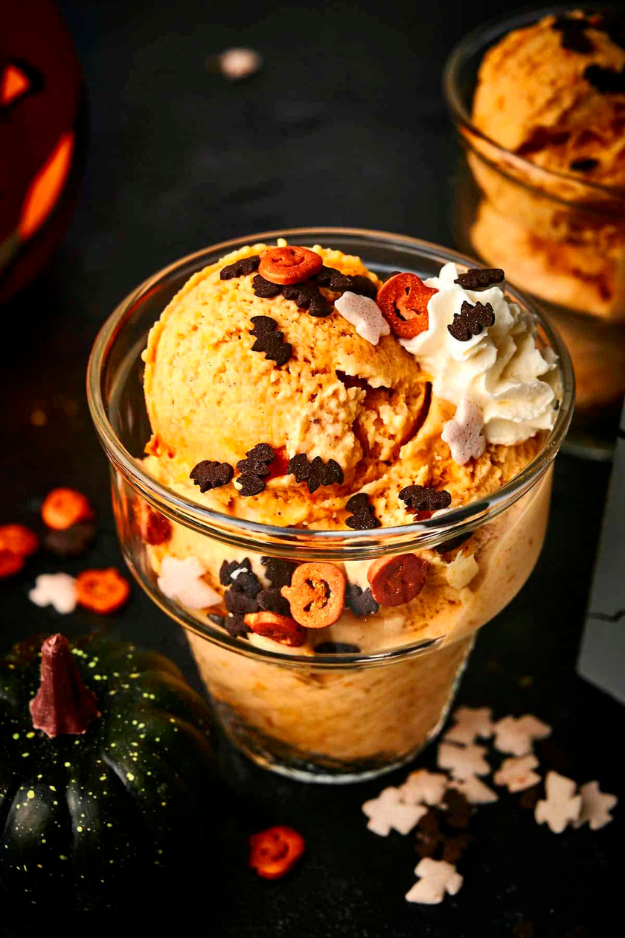 42 Halloween Snacks So Fun, Even Adults Will Race to the Snack Table 42 Halloween Snacks So Fun, Even Adults Will Race to the Snack Table