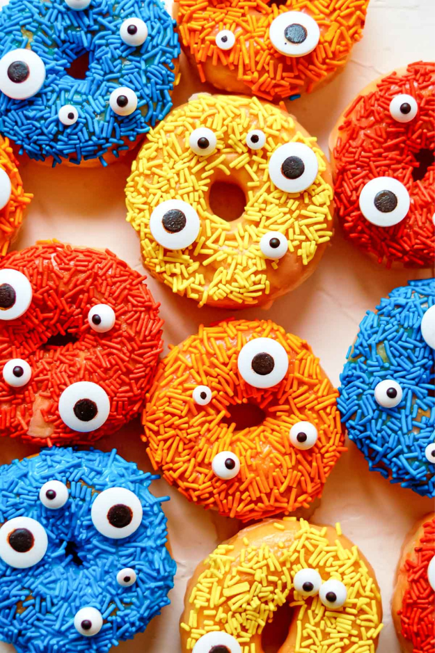 42 Halloween Snacks So Fun, Even Adults Will Race to the Snack Table 42 Halloween Snacks So Fun, Even Adults Will Race to the Snack Table