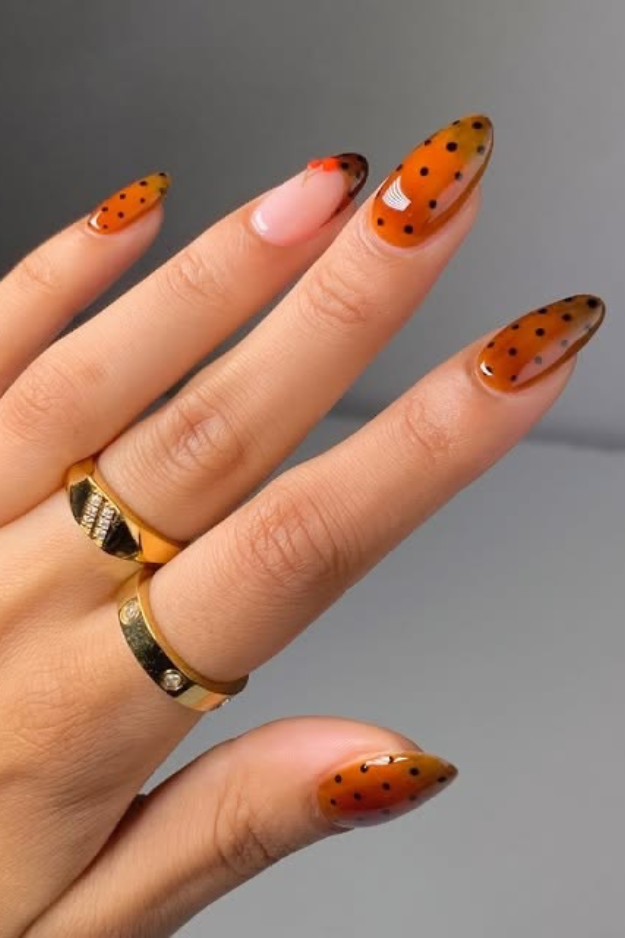 24 September Nails That Are the Perfect Goodbye to Summer and Hello to Fall 24 September Nails That Are the Perfect Goodbye to Summer and Hello to Fall