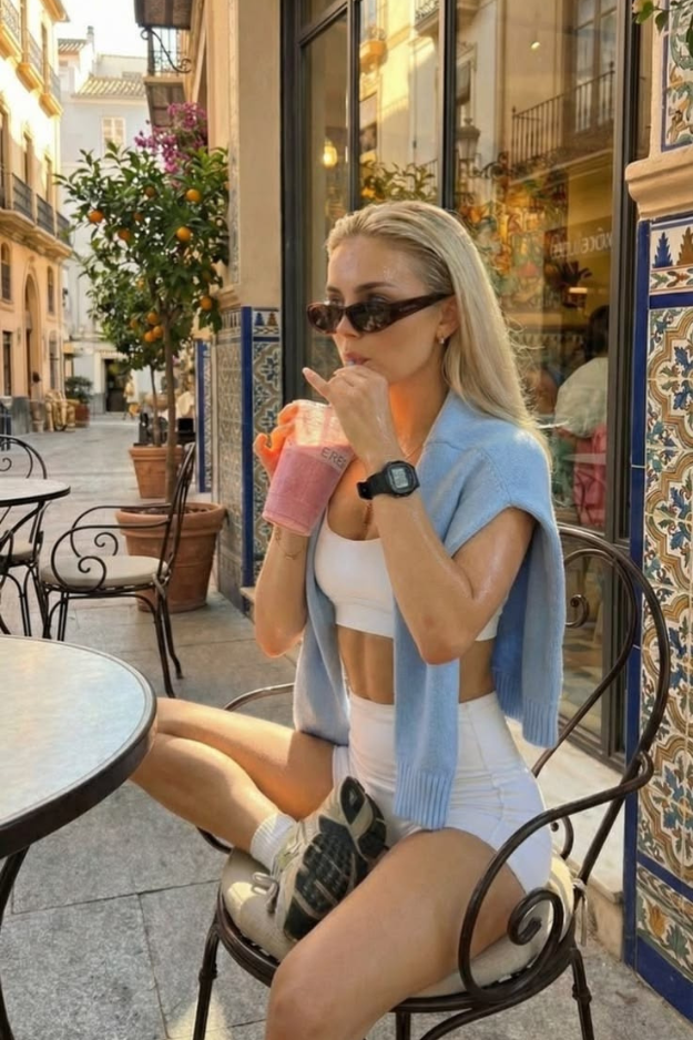 15 Trendy Sportliche Outfits That Nail the Cool-Girl Athleisure Look Every Time 15 Trendy Sportliche Outfits That Nail the Cool-Girl Athleisure Look Every Time