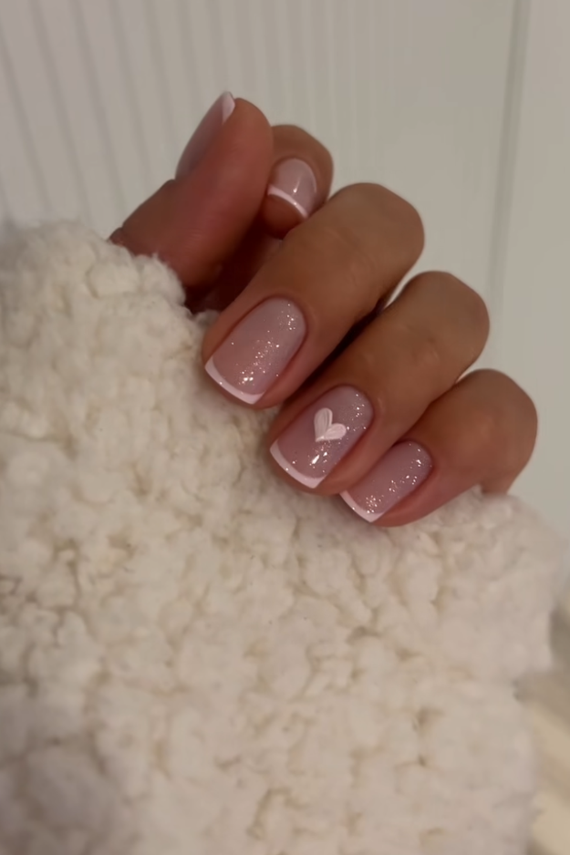 11 Chic Squoval Nails That Look Clean, Expensive, and Always in Style 11 Chic Squoval Nails That Look Clean, Expensive, and Always in Style
